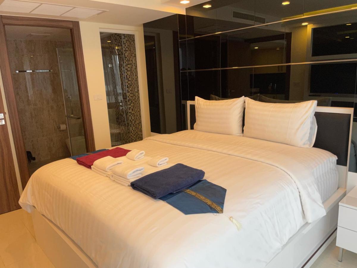Luxury Business Suits In Grand Avenue By Pattaya City Estates 외부 사진