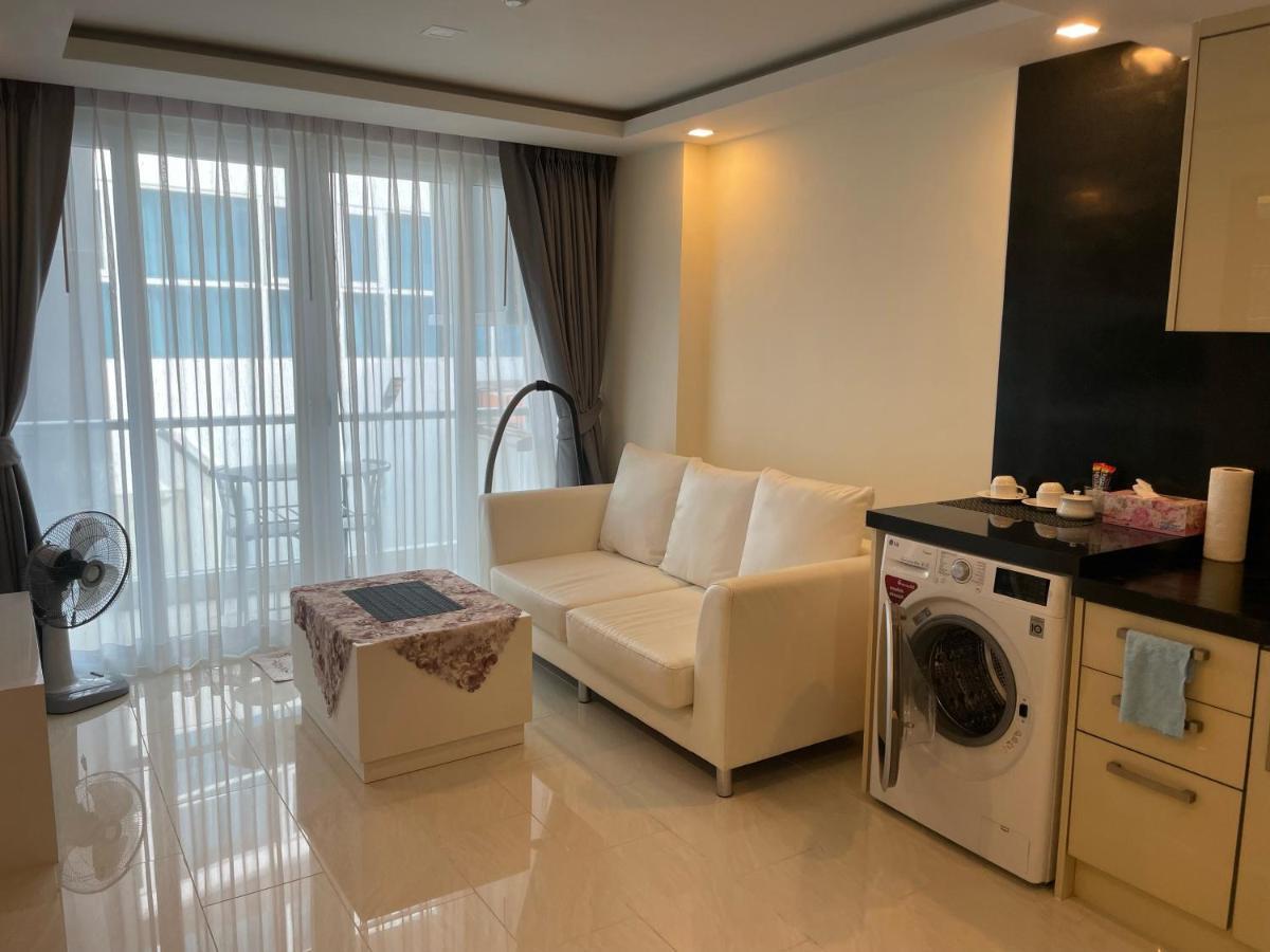Luxury Business Suits In Grand Avenue By Pattaya City Estates 외부 사진