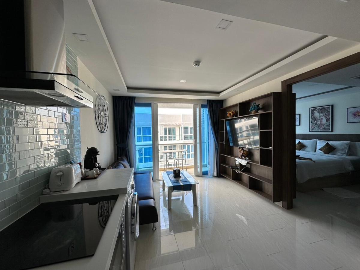 Luxury Business Suits In Grand Avenue By Pattaya City Estates 외부 사진
