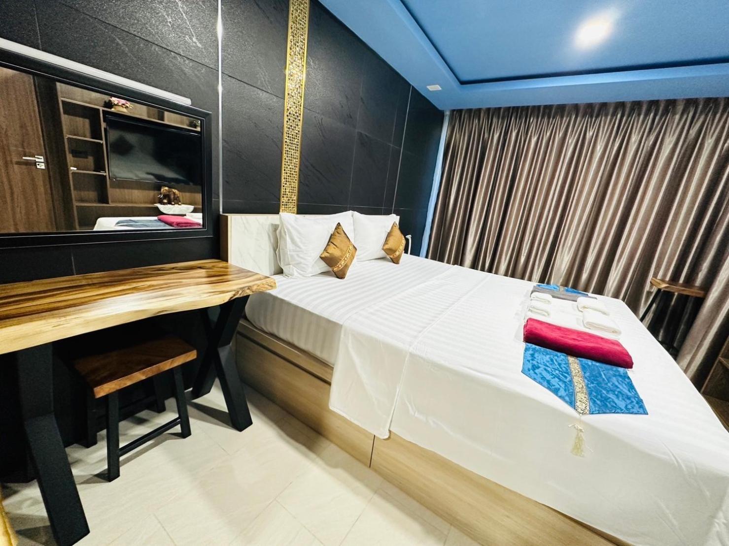 Luxury Business Suits In Grand Avenue By Pattaya City Estates 외부 사진