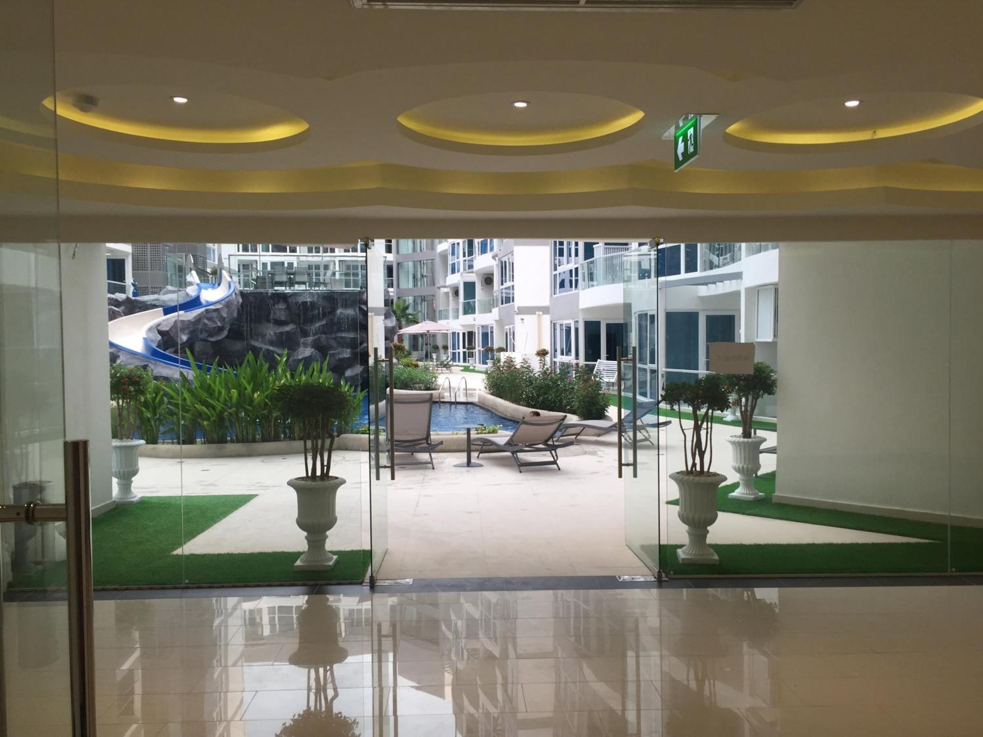 Luxury Business Suits In Grand Avenue By Pattaya City Estates 외부 사진
