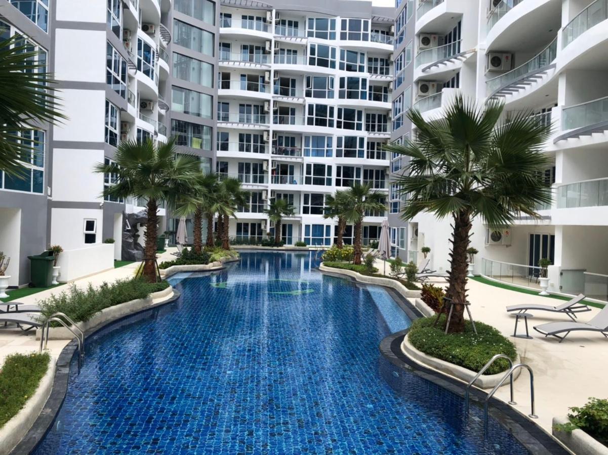 Luxury Business Suits In Grand Avenue By Pattaya City Estates 외부 사진