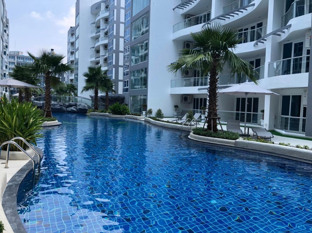 Luxury Business Suits In Grand Avenue By Pattaya City Estates 외부 사진